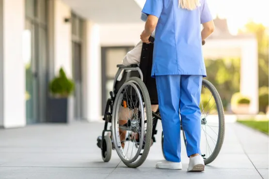 service tpmr chauffeur taxi a nimes